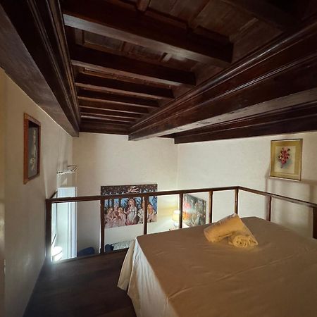 Suite Brunelleschi Florence - 14Th Century Suite Just 120 Steps From Cathedral - Intero Appartamento Extérieur photo