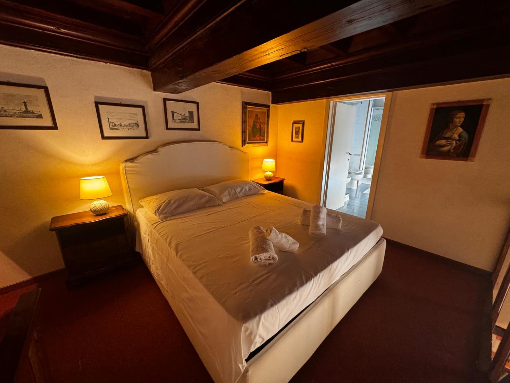 Suite Brunelleschi Florence - 14Th Century Suite Just 120 Steps From Cathedral - Intero Appartamento Extérieur photo