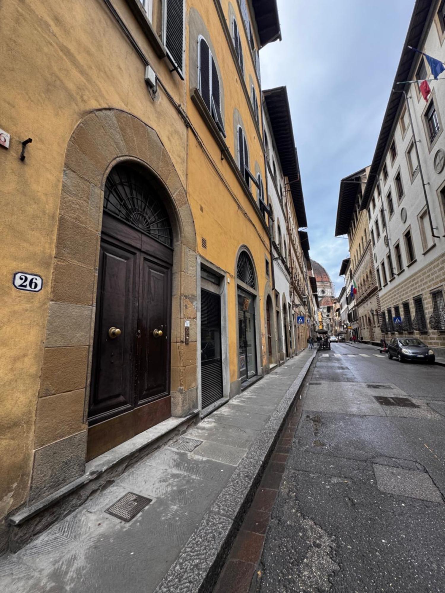 Suite Brunelleschi Florence - 14Th Century Suite Just 120 Steps From Cathedral - Intero Appartamento Extérieur photo
